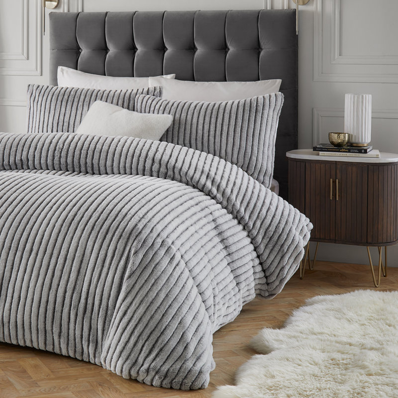 Alpine Polyester Striped Duvet Cover Set with Pillowcases, Grey, King Duvet Cover + 2 King Pillowcases