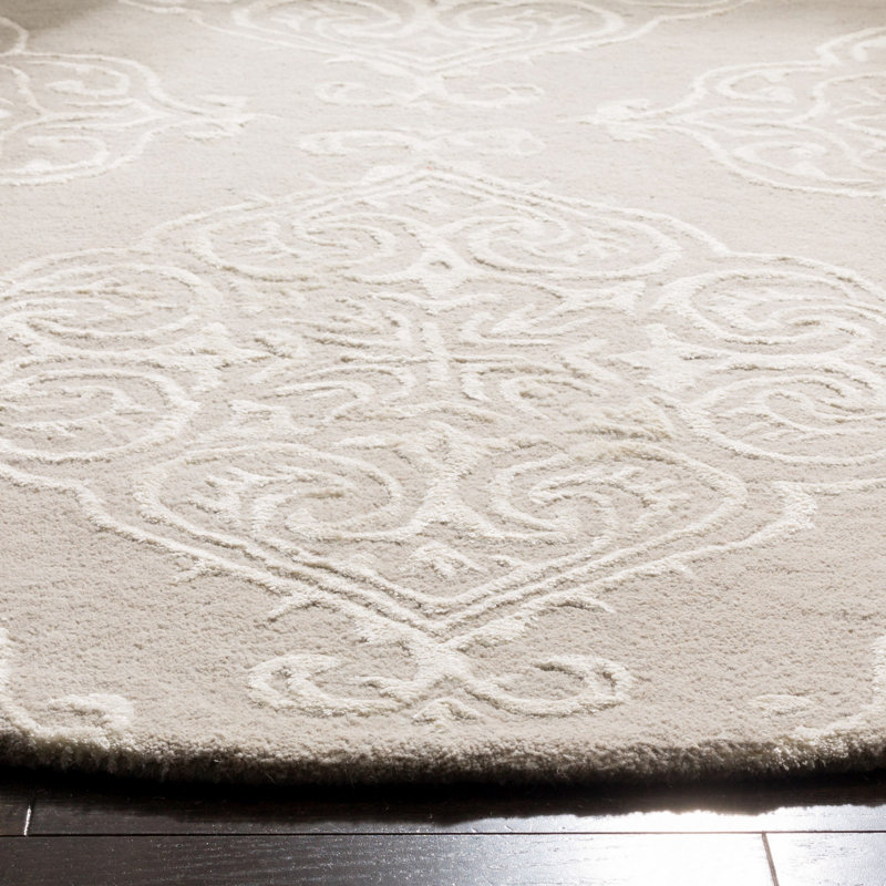 Bernon Hand Tufted Viscose/Wool Damask Rug in Silver/Ivory, Round 6'