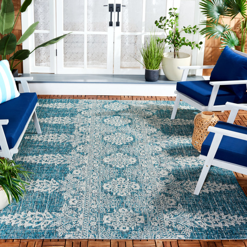 Tapis d'intérieur / extérieur à motif floral Courtyard Performance, Rectangle 6 pi 7 po x 9 pi 6 po