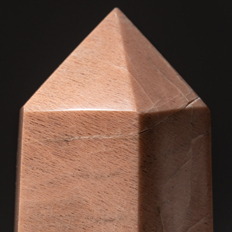 Feldspath saumon poli (2,2 lb), 4.75" H x 3" W x 2.5" D
