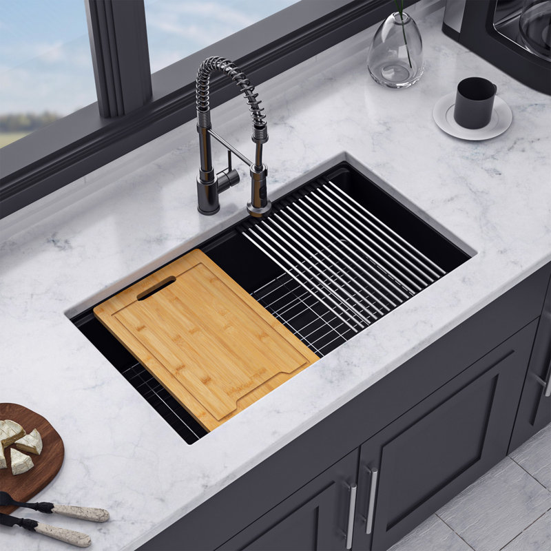33'' L Single Bowl Quartzite Kitchen Sink, Black