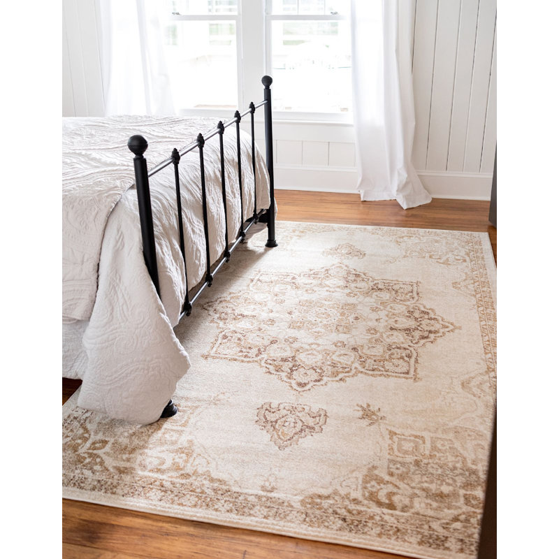 Ulla Oriental Indoor Rug, Rectangle 8' x 10'