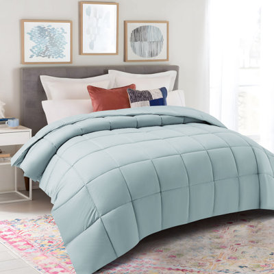 Breathable All-Season Faux Down Comforter