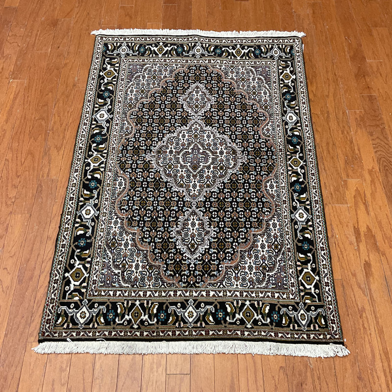  Tapis en laine et soie Tabriz fait à la main