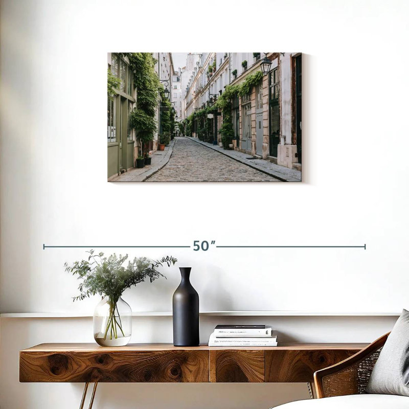 Sirci pavé rue de Paris, H 20 po x l 30 po