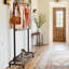Portemanteau simple avec accessoires et tuyaux industriels