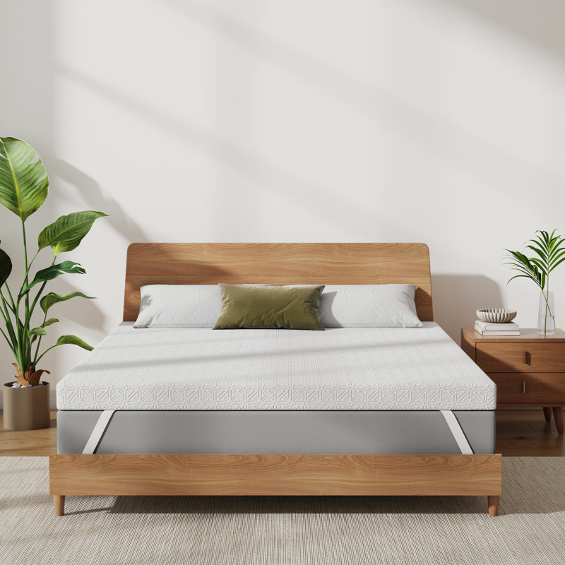 8cm Memory Foam Mattress Topper with Removable Washable Cover, Small Double (4')
