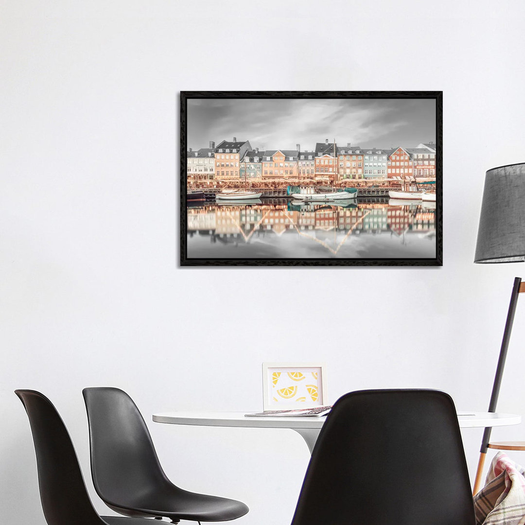 Kopenhagen Vintage Nyhavn Idyllische Abendimpression von Melanie Viola - Galerie-verpackte Leinwand Giclée auf Leinwand