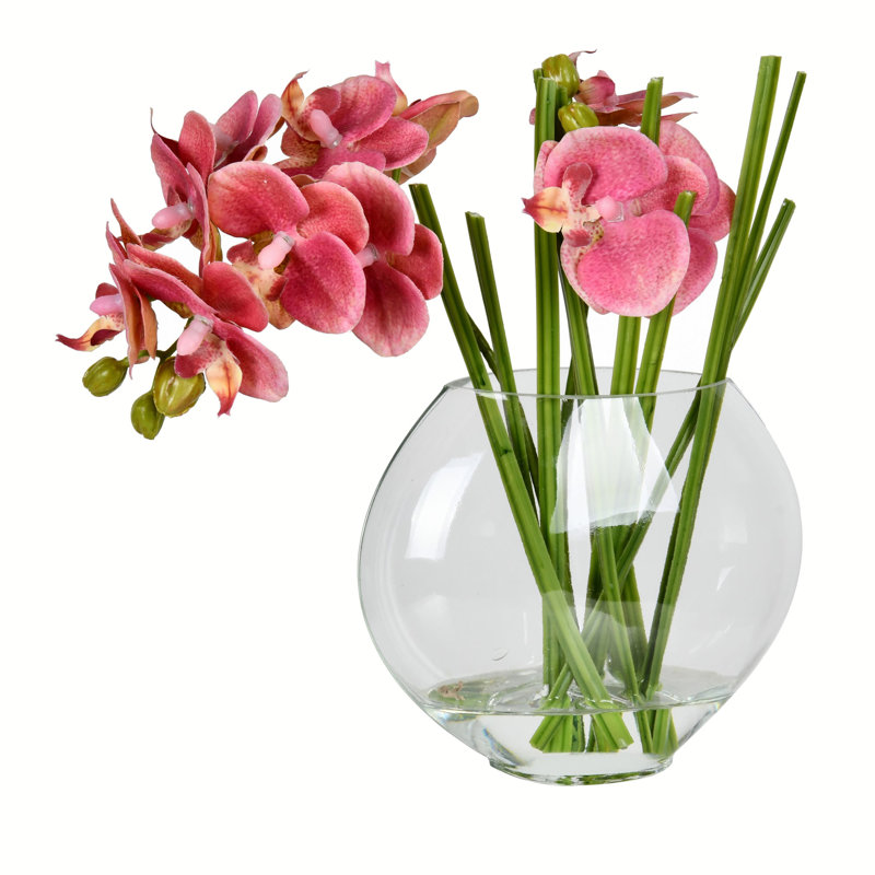 Arrangement floral papillon en vase
