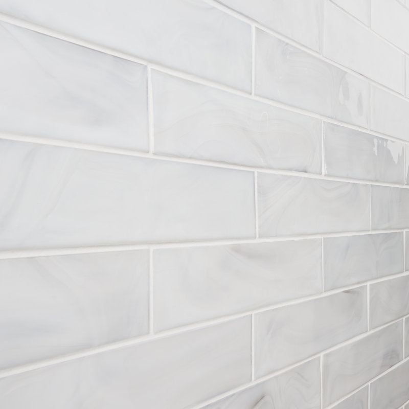 Hightower 3,03 po X 12 po Carrelage mural en verre pour métro (5,05 pieds carrés / caisse), Blanc / gris