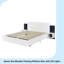 Lit plateforme flottant en bois avec lumières DEL et table de chevet-110744466-110744468