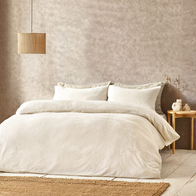 Boucle Polyester Solid Colour Duvet Cover Set with Pillowcases Included, Single - 1 Standard Pillowcase, White