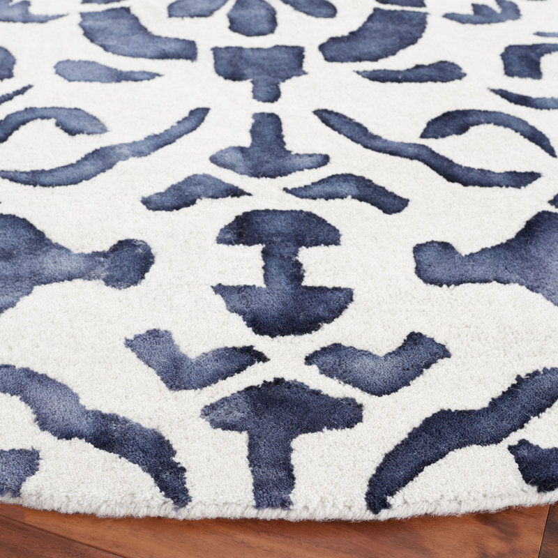 Oakton Hand Tufted Wool Oriental Rug, Round 7'
