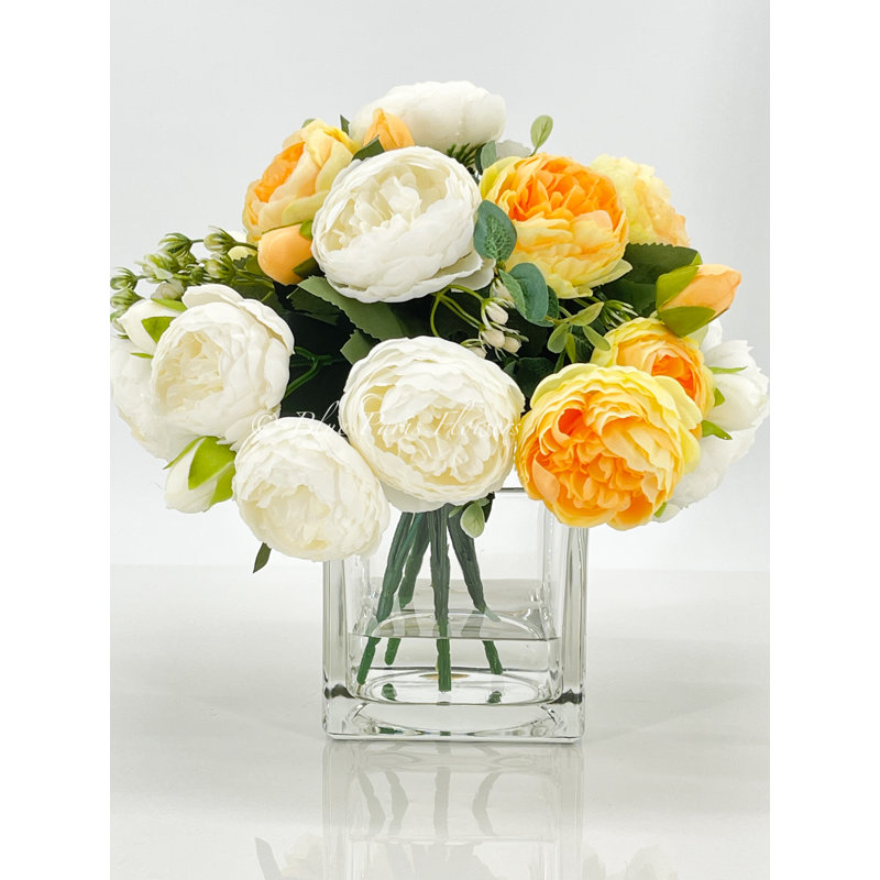 Arrangement de pivoines roses, centre de table artificiel réaliste dans un vase en verre, Jaune / Blanc