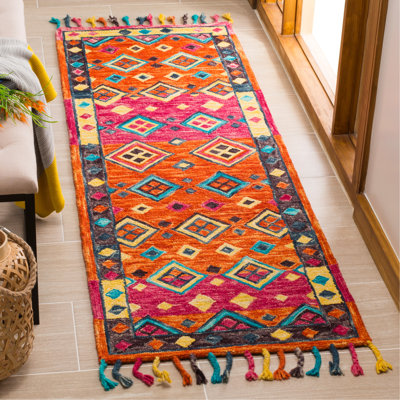 Vahakn Hand Tufted Wool Rug