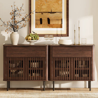 Buffet moderne cannelé à 2 tiroirs et 4 portes l 63 po avec rangement pour salle à manger, cuisine et salon