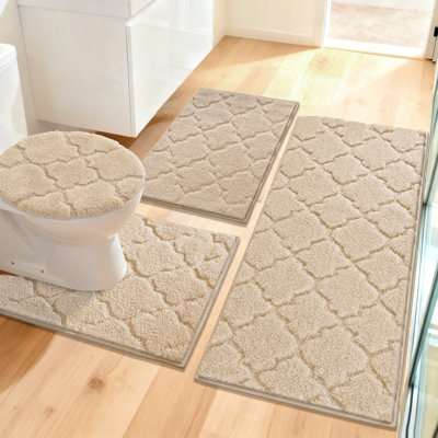 Absorbent Non-Slip Bathroom Rug (Set of 4)