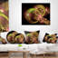 Coussin décoratif symétrique à motif floral vert fractal