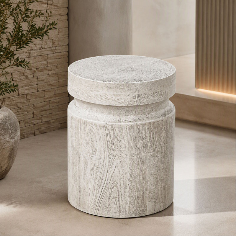 Table d'appoint cylindrique en bois crème D14 x 18 po, 18" H x 14" W x 14" D