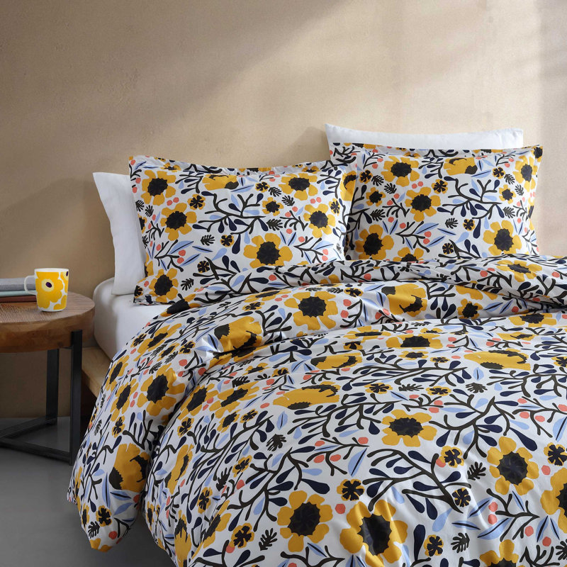 Marimekko Mykero Cotton Reversible Comforter Set, King Comforter + 2 King Shams