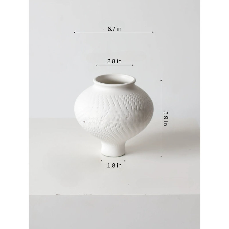 Vase en céramique ivoire