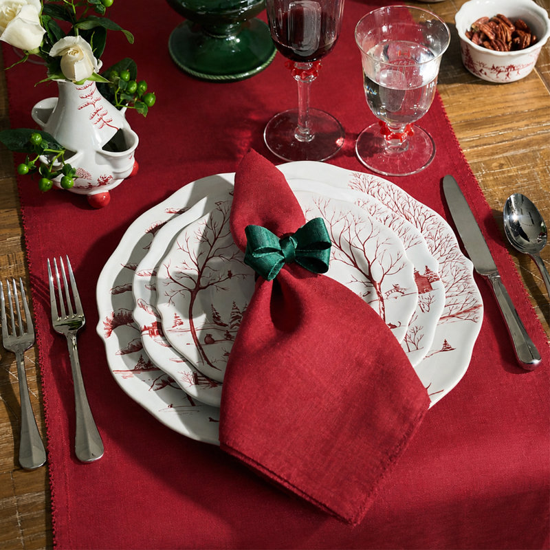 Scallop 18" x 90" Table Runner, Ruby