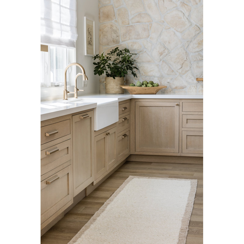 Wool Area Rug in Ivory, Runner 2'6" x 8'