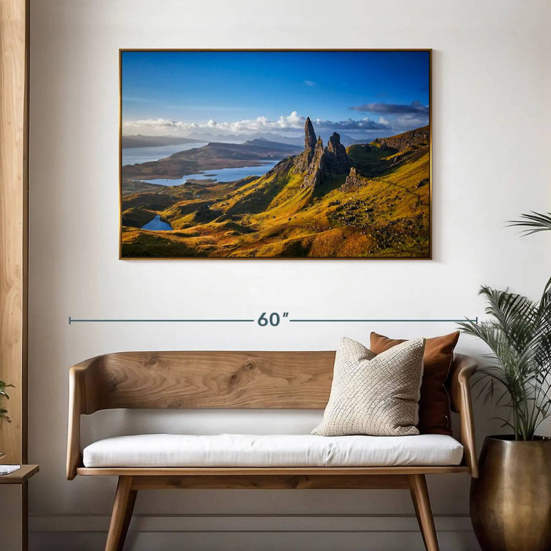 Vieil homme de Storr, 46 po x 31 po, Cadre flottant doré