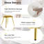 Ensemble de quatre chaises d'appoint en velours jaune et or