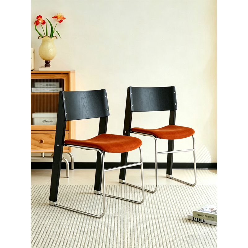 Chaise de salle à manger moderne à supports mixtes, dossier en bois + pieds en métal avec assise rembourrée orange