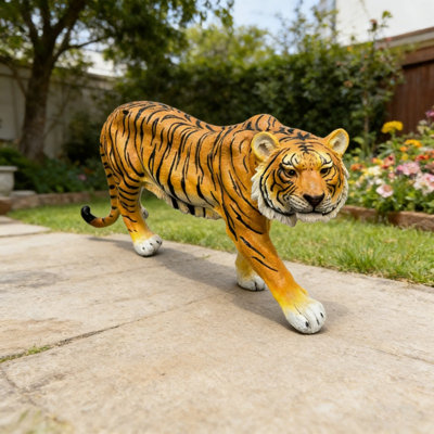 Statue de jardin réaliste en résine tigre, sculpture d'un animal sauvage de H 15,75 po, ornement de cour intérieure ou extérieure