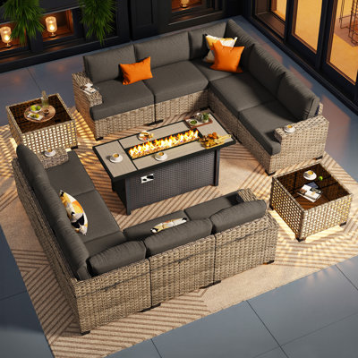 Ensemble modulaire d'extérieur 10 personnes avec coussins, table basse à DEL et foyer, ensemble de patio en osier toutes saisons