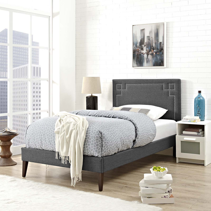 Modway Ruthie Platform Bed with Squared Tapered Legs, Gray, Queen