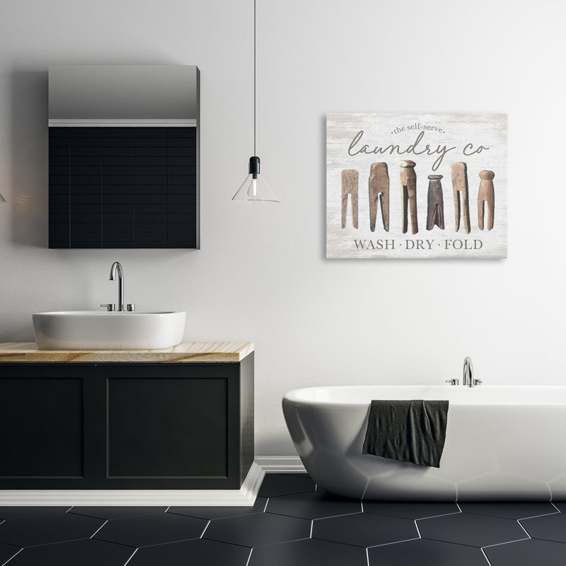 Art mural sur toile Rustic Laundry, H 30 po x l 40 po