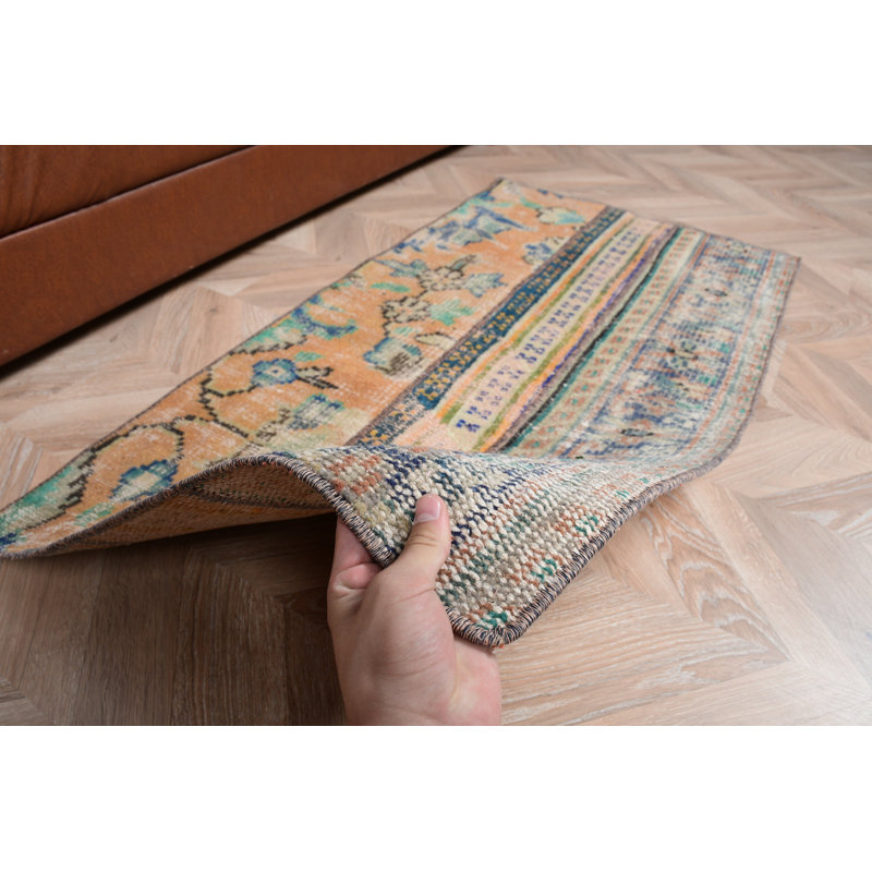 Handmade Small Area Rug in Vintage Turkish Style for Living Room or Entry Decoration with Bohemian Carpet Influence