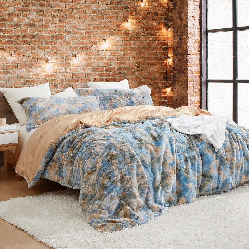 Coma Inducer Lambs Ear Faux Fur Oversized Comforter Set, Queen Comforter + 2 Standard Shams, Gold