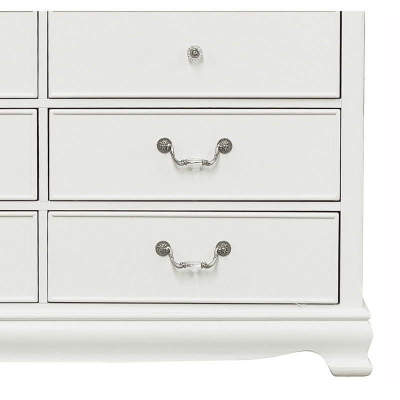 Commode de style traditionnel classique avec 6 tiroirs et meubles blancs
