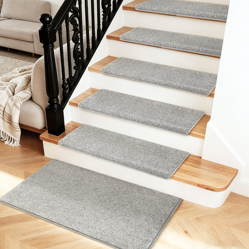 Ensemble de tapis d'escalier intérieur antidérapant Kayella (14 pièces) avec tapis de réception (1 pièce), Gris clair