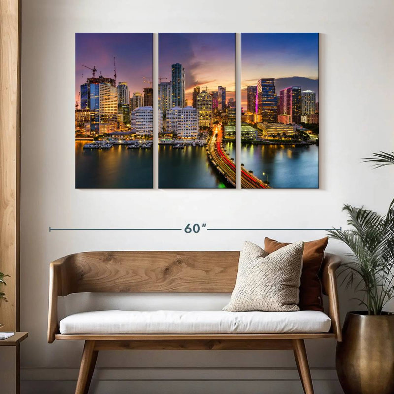 Horizon de Sirci à Miami, H 32 po x l 50 po