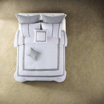 Elegant 8 Piece Bedding Set, Polyester Comfort, Transitional Style