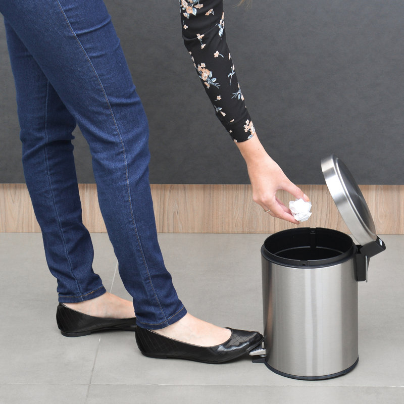 Stainless Steel Step On, 5 L
