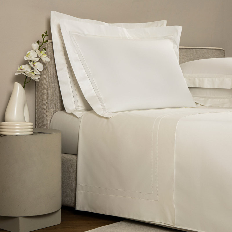 Doppio Ajour Sateen Sheet Set, Queen, Milk