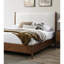 Grand lit de style Mid-Century moderne, tête de lit Boucle en noyer et beige, structure en bois massif, pieds fuselés ronds, lit compatible avec matelas de conception, couleur, panneau de placage en tissu, prêt