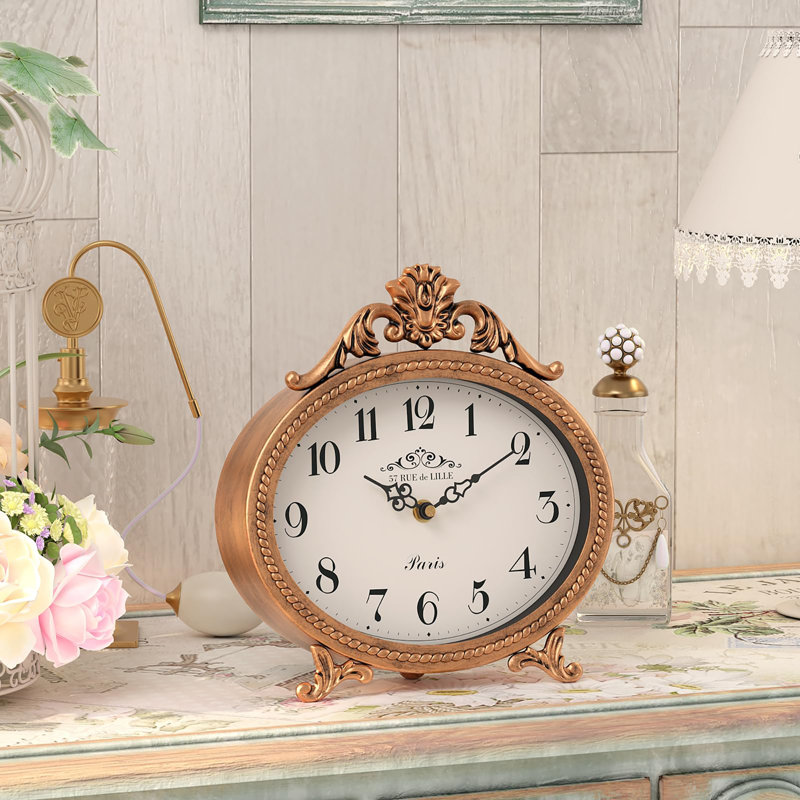 Analogue Quartz Movement / Crystal Tabletop Clock, Antique Gold