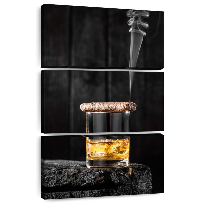 Boisson au cigare et au whisky, H 38 po x l 24 po
