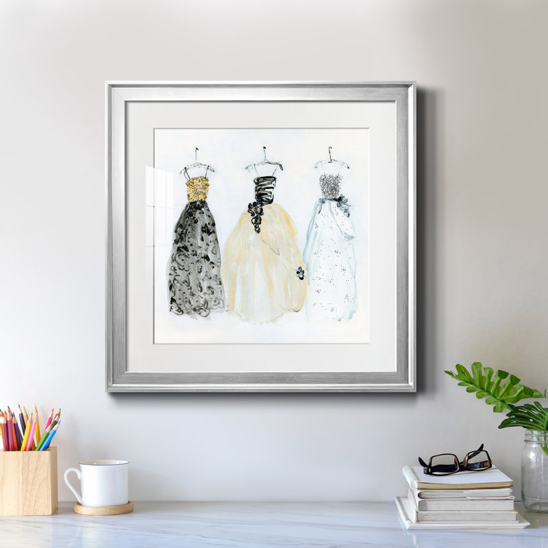 Bling Night out I - peinture encadrée, Encadrement argenté, H 22,5 po x l 22,5 po x P 1,5 po