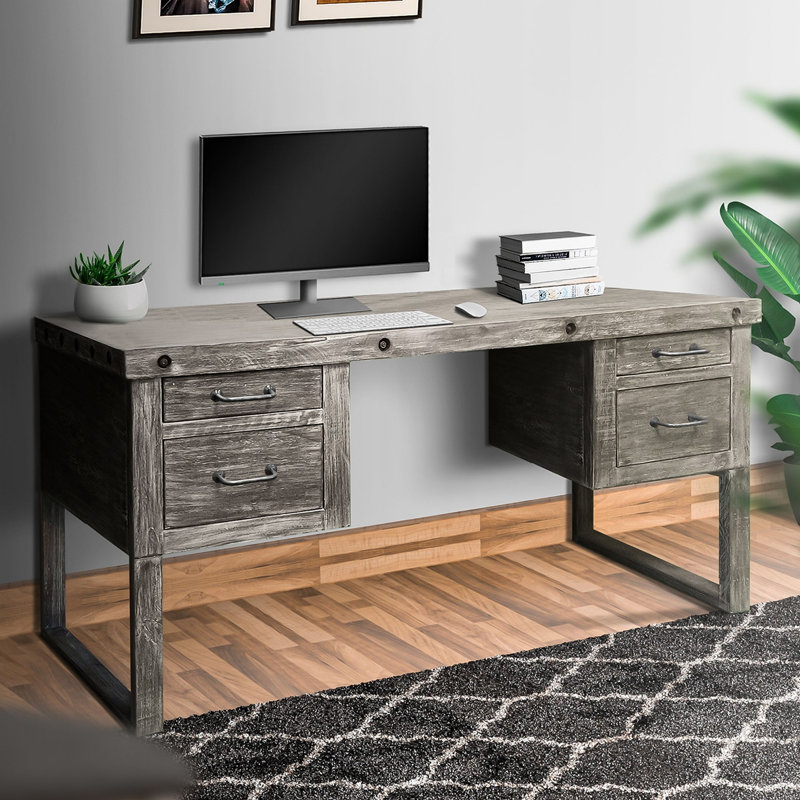 Bureau à la maison de style rustique