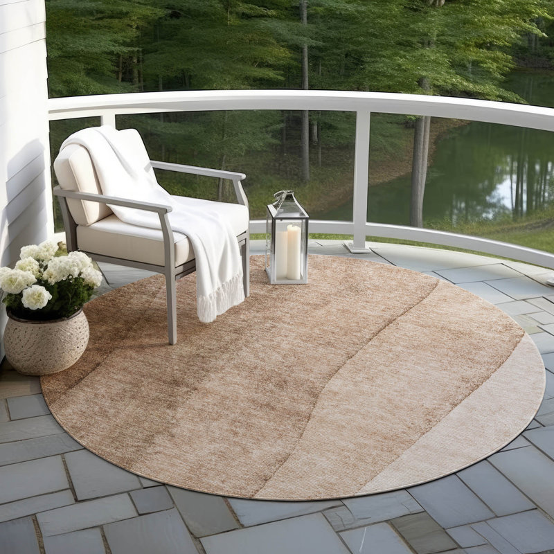 Lavonia Washable Ombre Indoor / Outdoor Rug, Round 8'