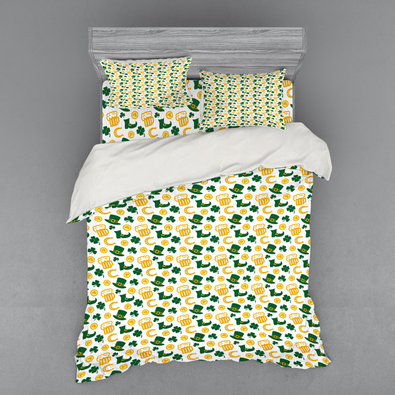 Farmhouse / Country Polyester Duvet Cover, Queen Duvet Cover + 3 Additional Pieces