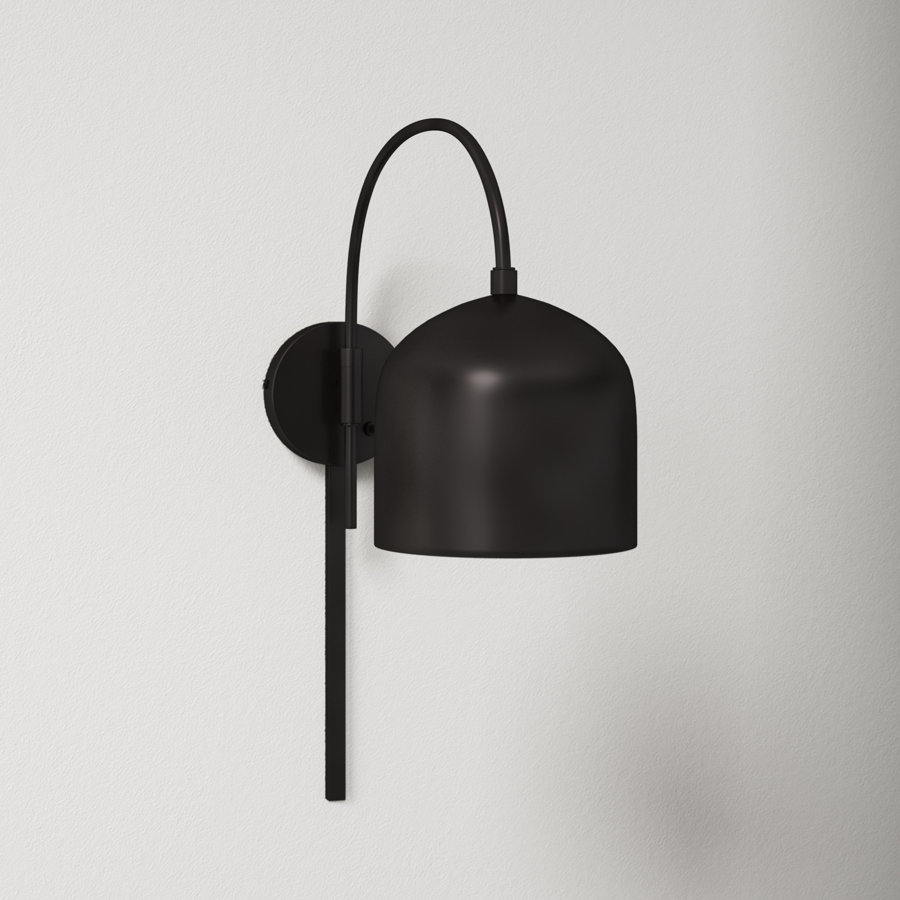 Rawlins 1 - Light Plug-in Armed Sconce
